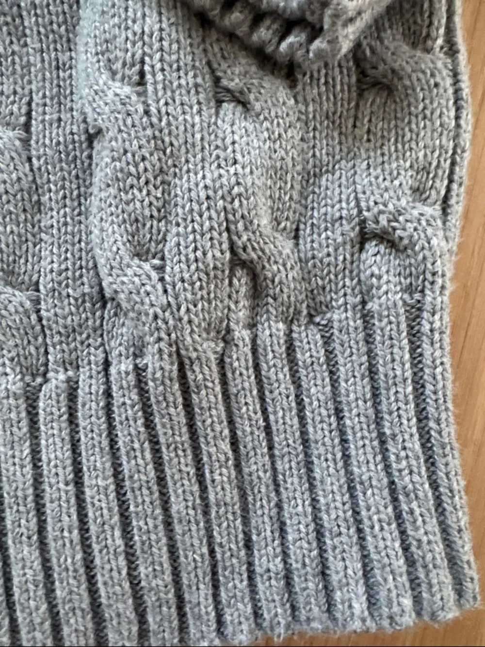 Polo Ralph Lauren Kids Size 7 Light Gray Cable Crewneck Sweater - Picture 4 of 5